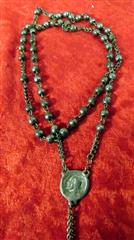 LOT OF TEN VINTAGE ROSARY AND PRAYER BEADS WITH CARRYING CASE